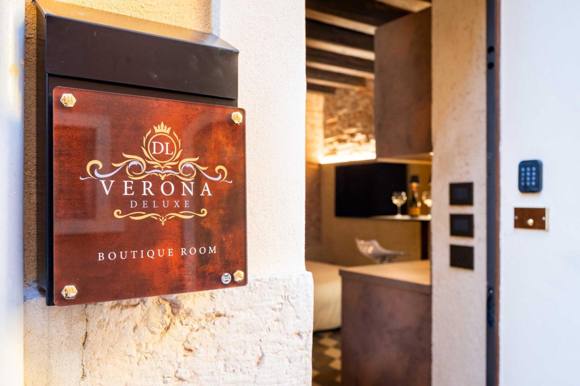 Verona Deluxe Boutique Room Bagian luar foto